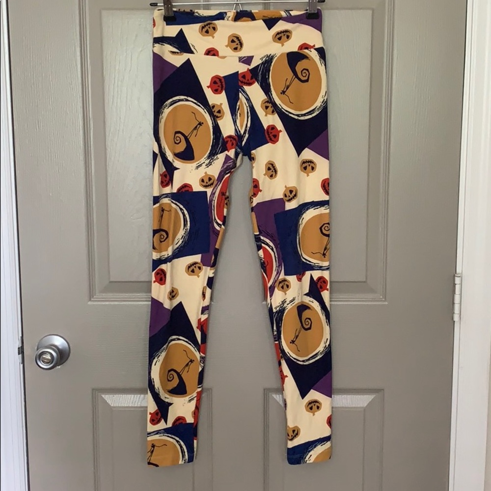 Lularoe Disney’s Jack Skellington Leggings!